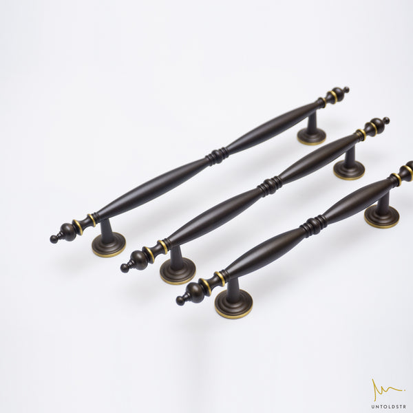 CLARA - ANTIQUE BRASS / AB02