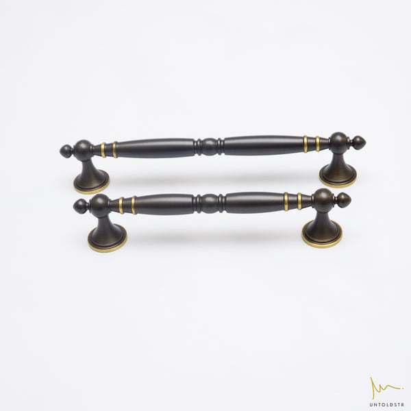 CLAUDIA - ANTIQUE BRASS / AB02