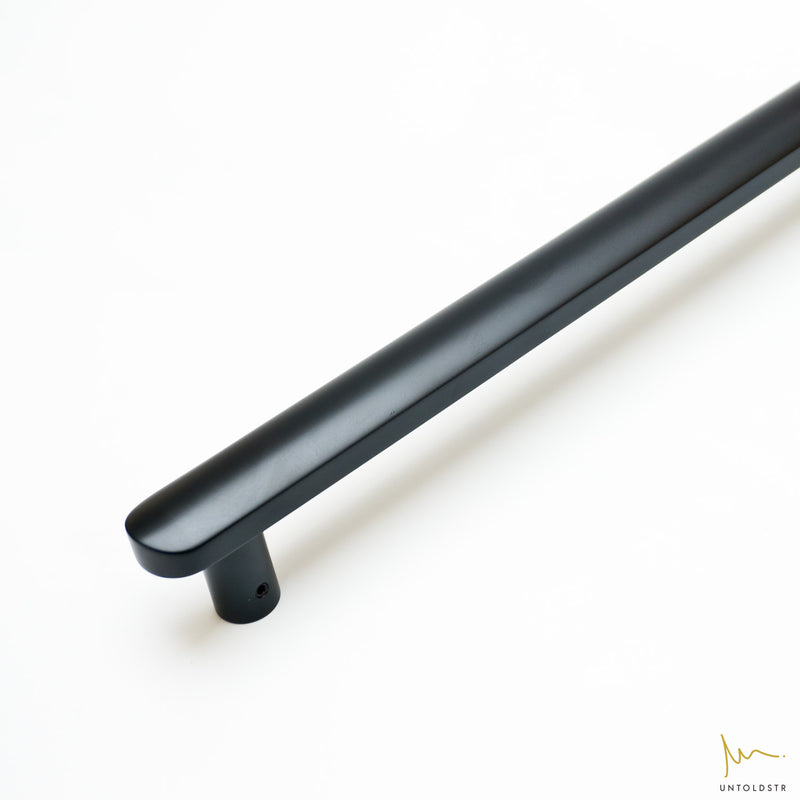 MVP2 SOLID BRASS DOOR PULL - L350MM