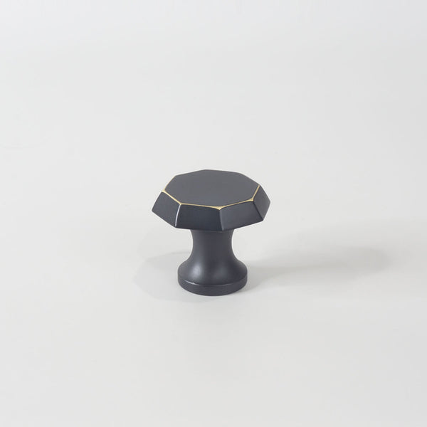 DARBUKA - B05 - UNTOLDstr