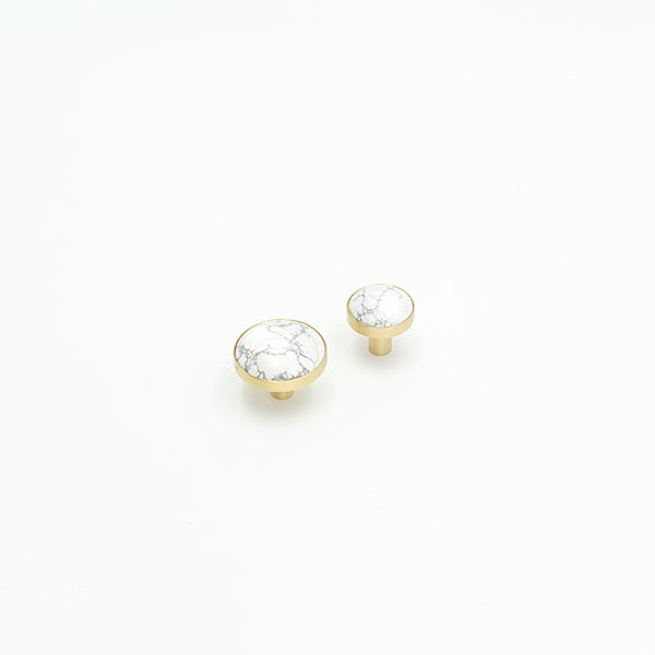 HOWLITE - UNTOLDstr
